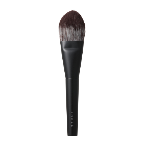 THREE Pristine Complexion Powder Foundation Brush